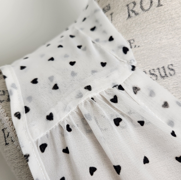 Aqua Burnout Hearts Sleeveless Blouse - Picture 2 of 11